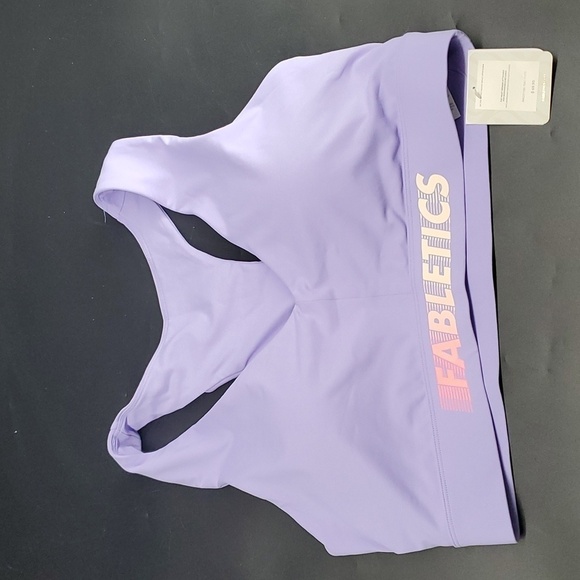 NEW Fabletics On-The-Go Midi Medium Impact Padded Sports Bra Size 1X - Picture 2 of 10